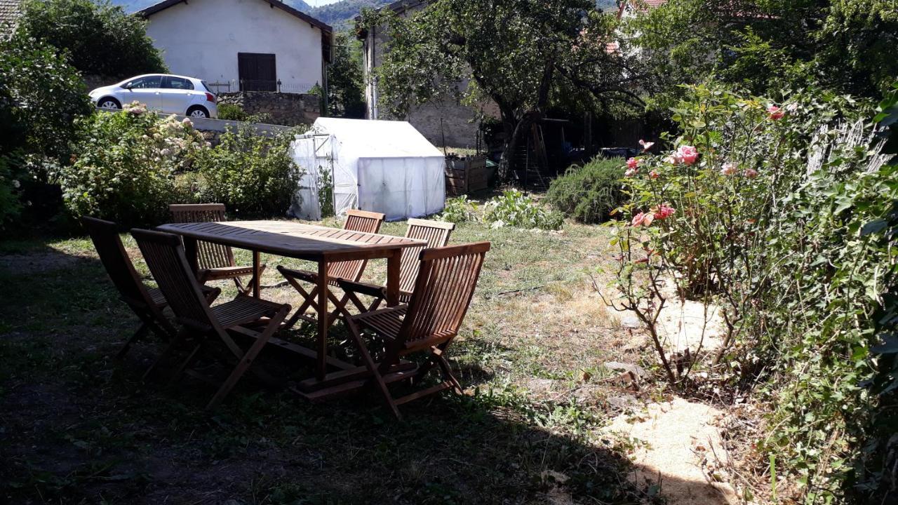 La Sereine Pech Exteriör bild